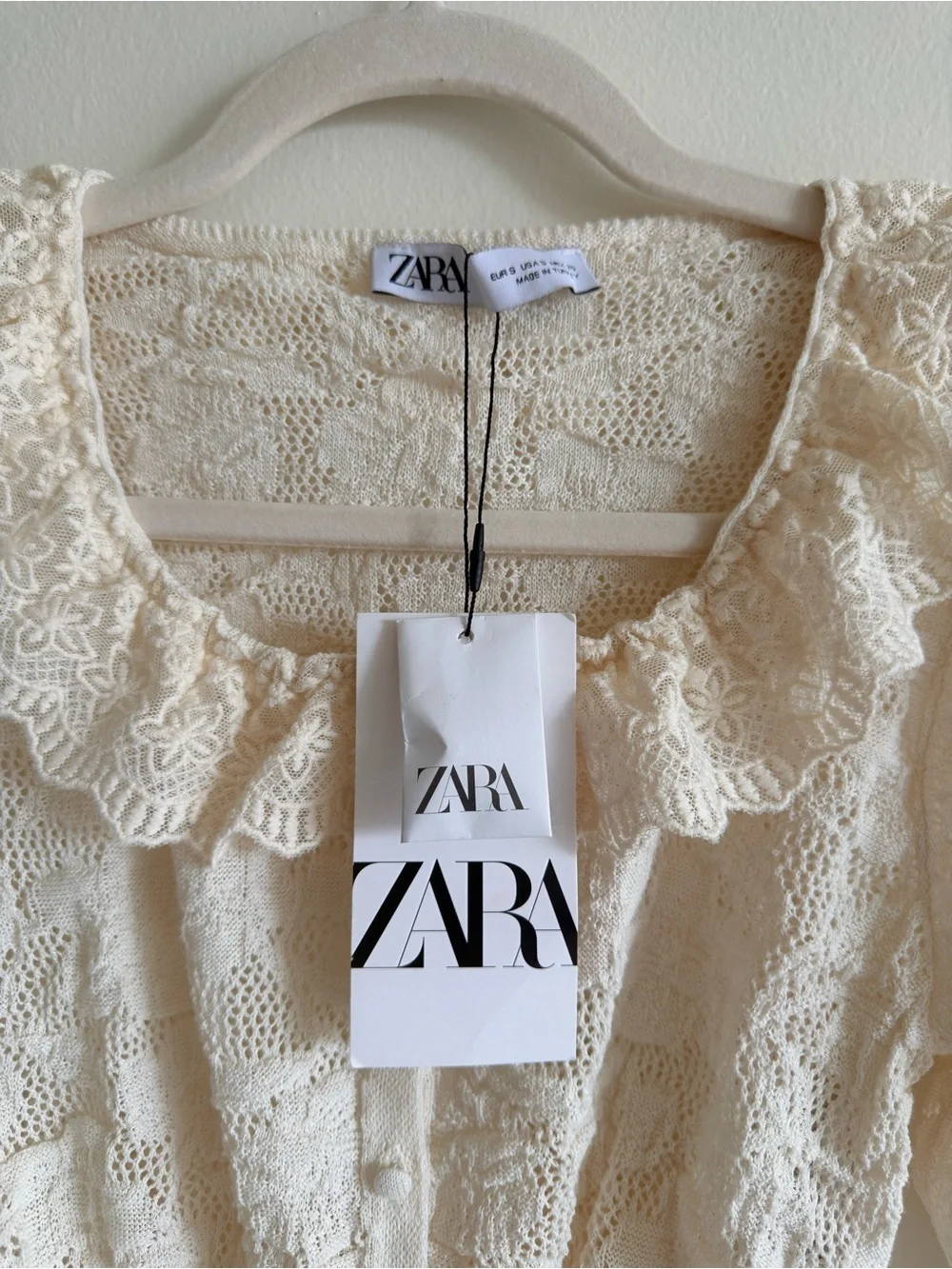 Zara Ivory Lace Peplum Ruffle Top with Satin Waist Tie Size Small